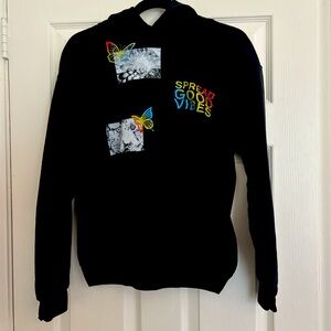 Black “Good Vibes” hoodie
